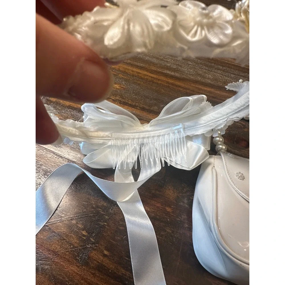 VTG. White Flower Crown Communion Accessory Set Floral Headpiece‎ & Pearl Purse